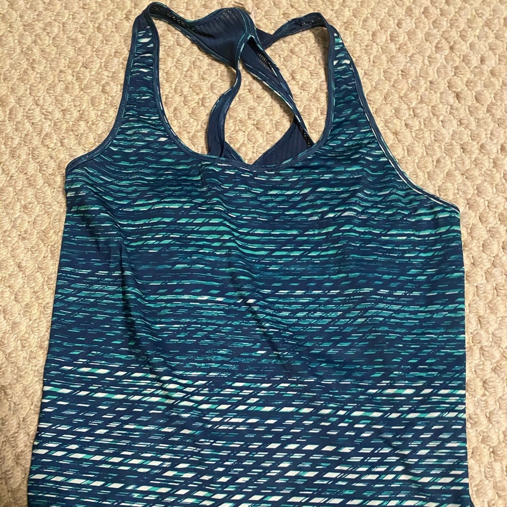 Under Armor tank